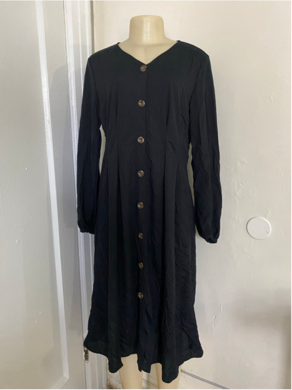 Black buttoned dress